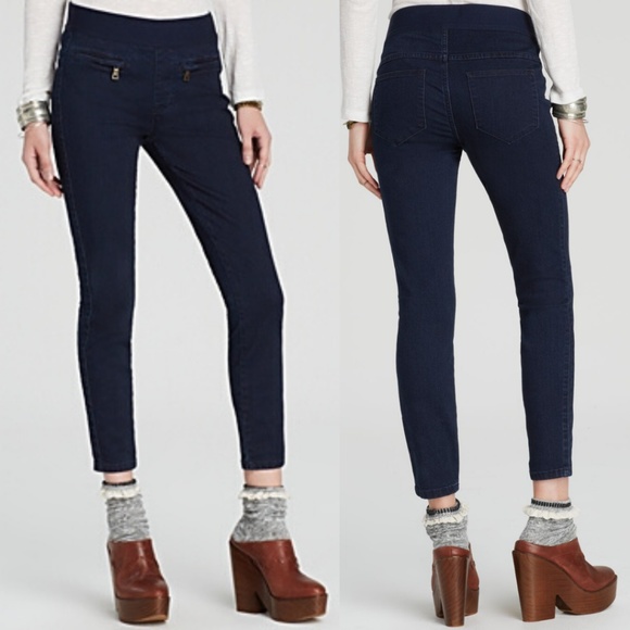 Free People Denim - FREE PEOPLE Blue Gummy Denim Tuxedo Jegging 29